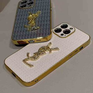 イヴサンローランiPhone16/15/14/13/12/11ケース