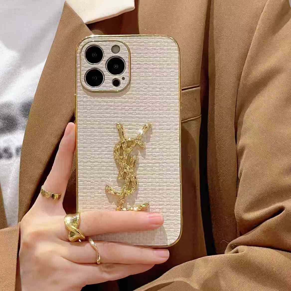 イヴサンローランiPhone16/15/14/13/12/11ケース