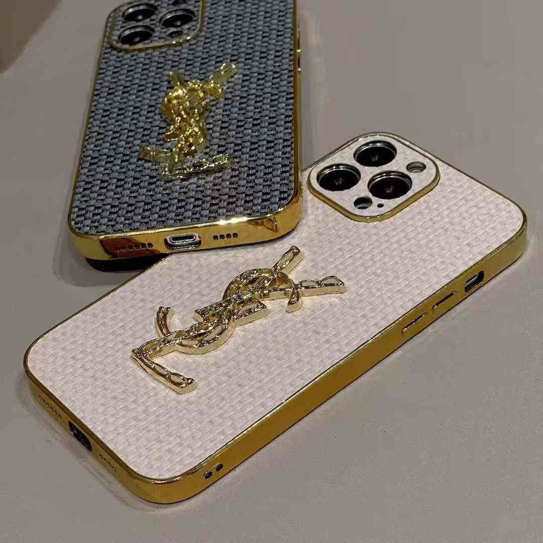 イヴサンローランiPhone16/15/14/13/12/11ケース