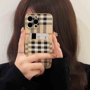 バーバリーiPhone16/15/14/13/12/11ケース