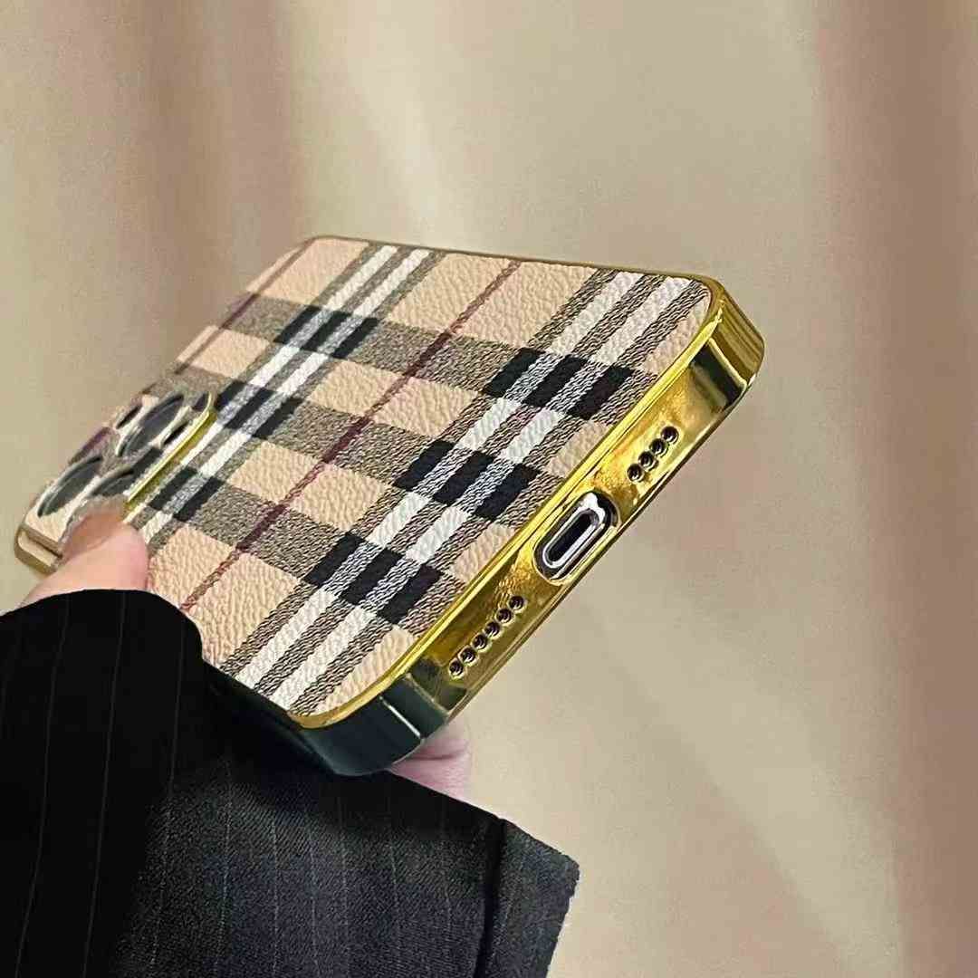 バーバリーiPhone16/15/14/13/12/11ケース