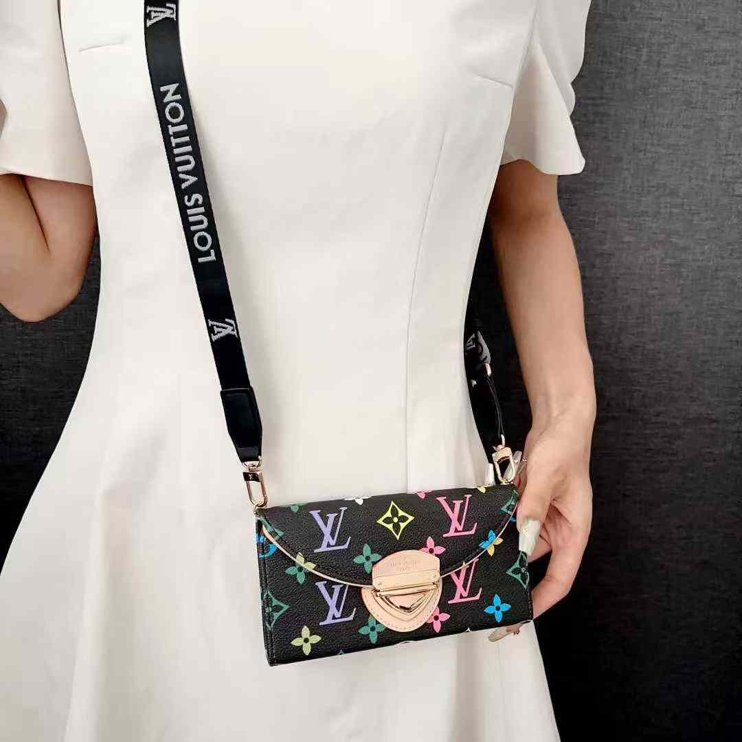 ルイヴィトン iPhone17/16/15/14/13/12/11ケース  ご希望のデザインをLINEでお知らせください