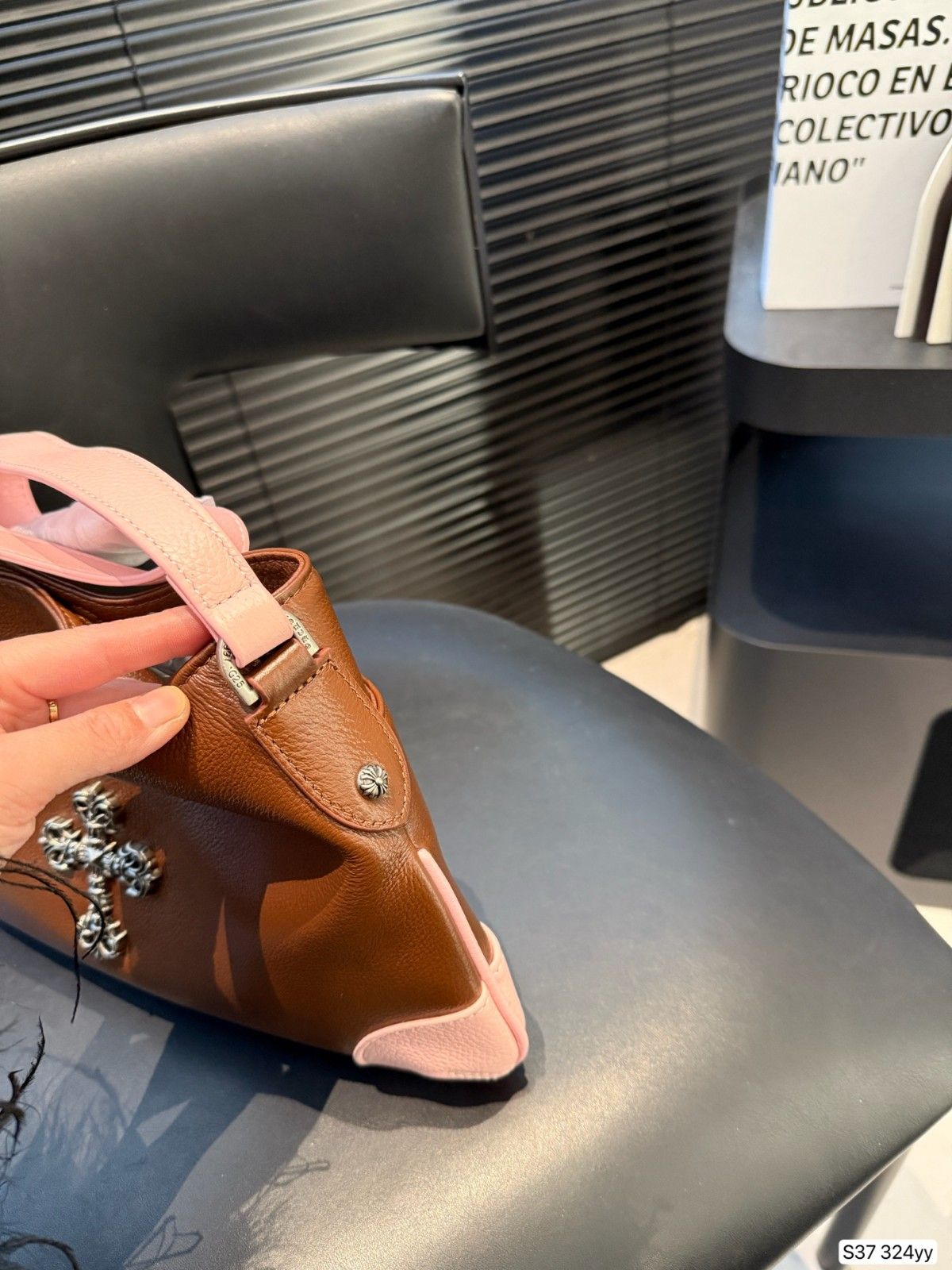 クロムハーツ ホーボーバッグ ショルダーバッグ 高品質 A31773