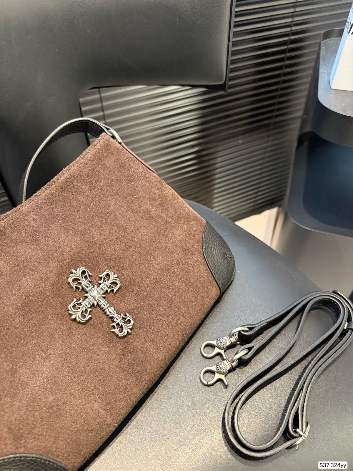 クロムハーツ ホーボーバッグ ショルダーバッグ 高品質 A31772