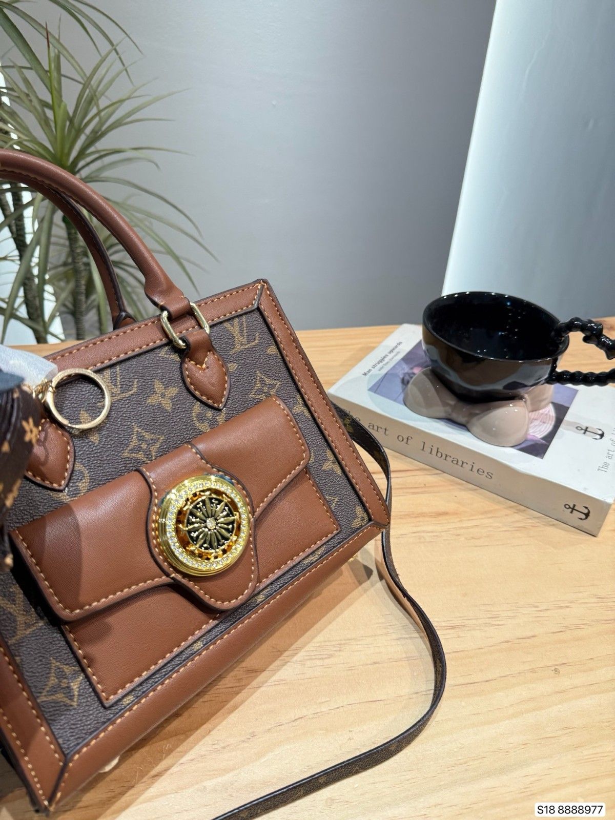 ルイヴィトン ハンドバッグ トートバッグ 可愛い A31770