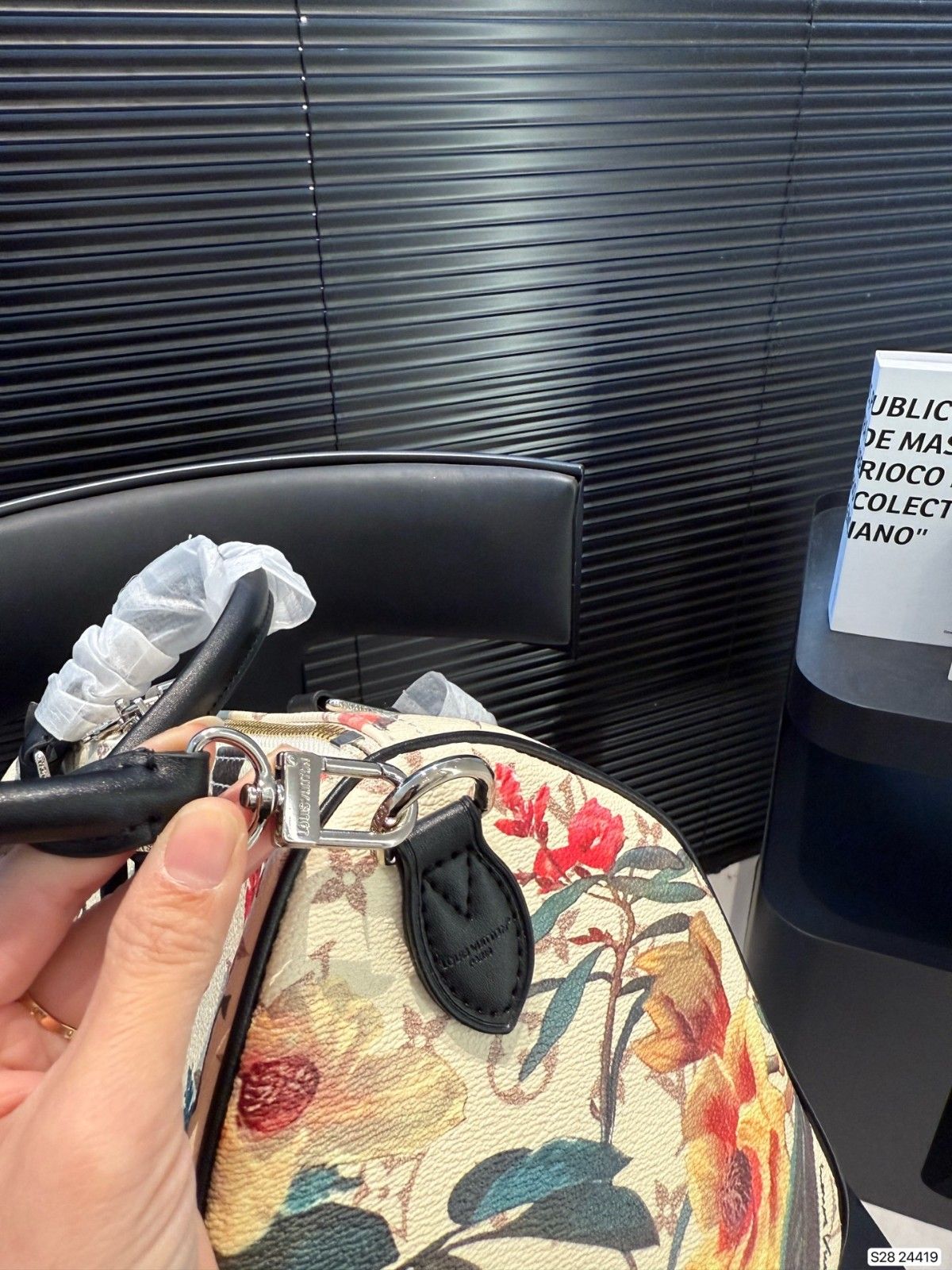 ルイヴィトン ハンドバッグ モノグラム 高級感 A31754