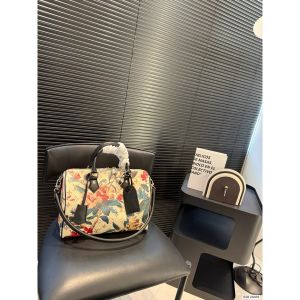 ルイヴィトン ハンドバッグ モノグラム 高級感 A31754