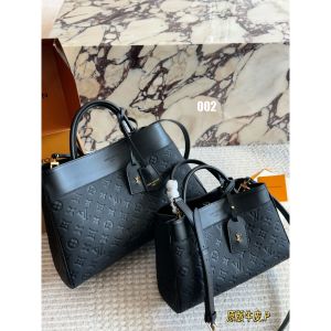 ルイヴィトン トートバッグ 本革 高級感 A31751