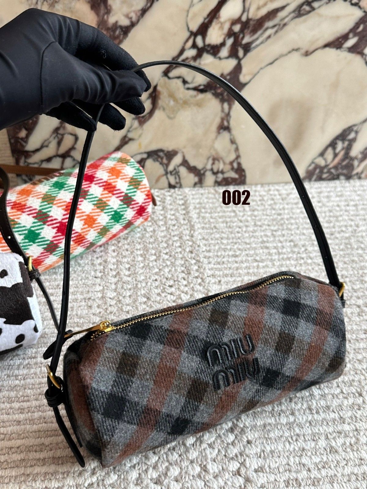 ミュウミュウ ホーボーバッグ ミニバッグ 可愛い A31771