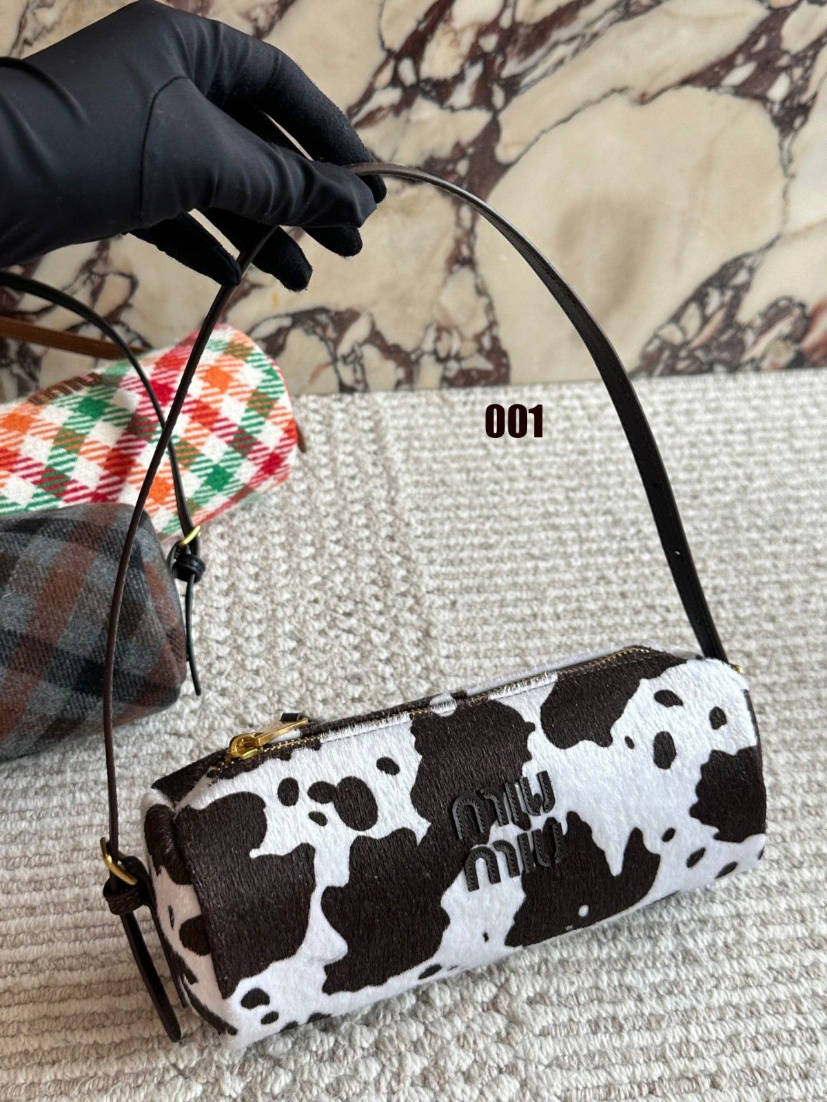 ミュウミュウ ホーボーバッグ ミニバッグ 可愛い A31771