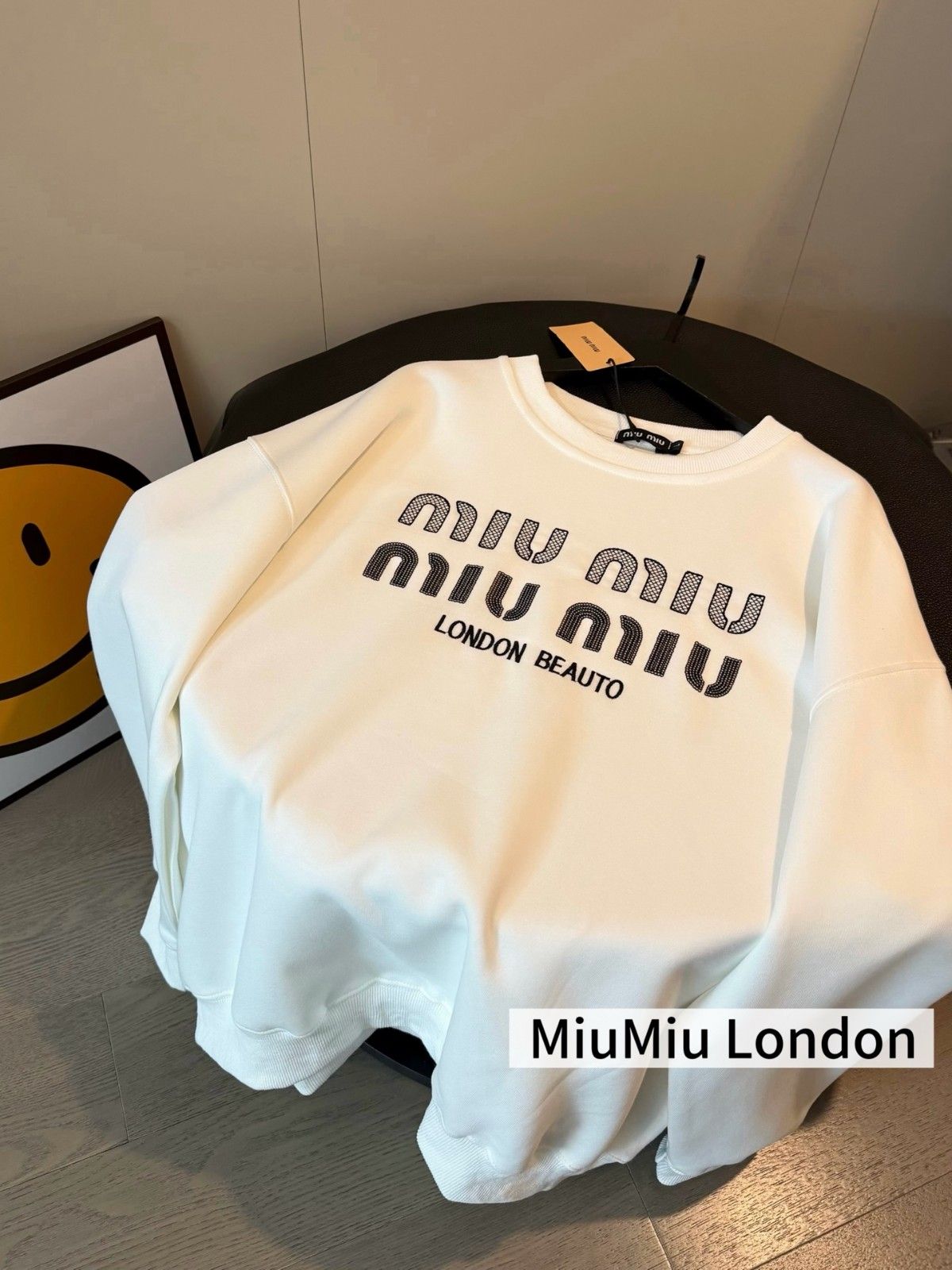 ミュウミュウ トレーナー ゆったり 刺繍 A31748