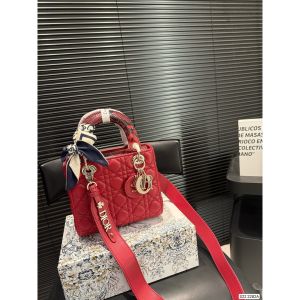 ディオール レディ ディオール ショルダーバッグ オシャレ A31767