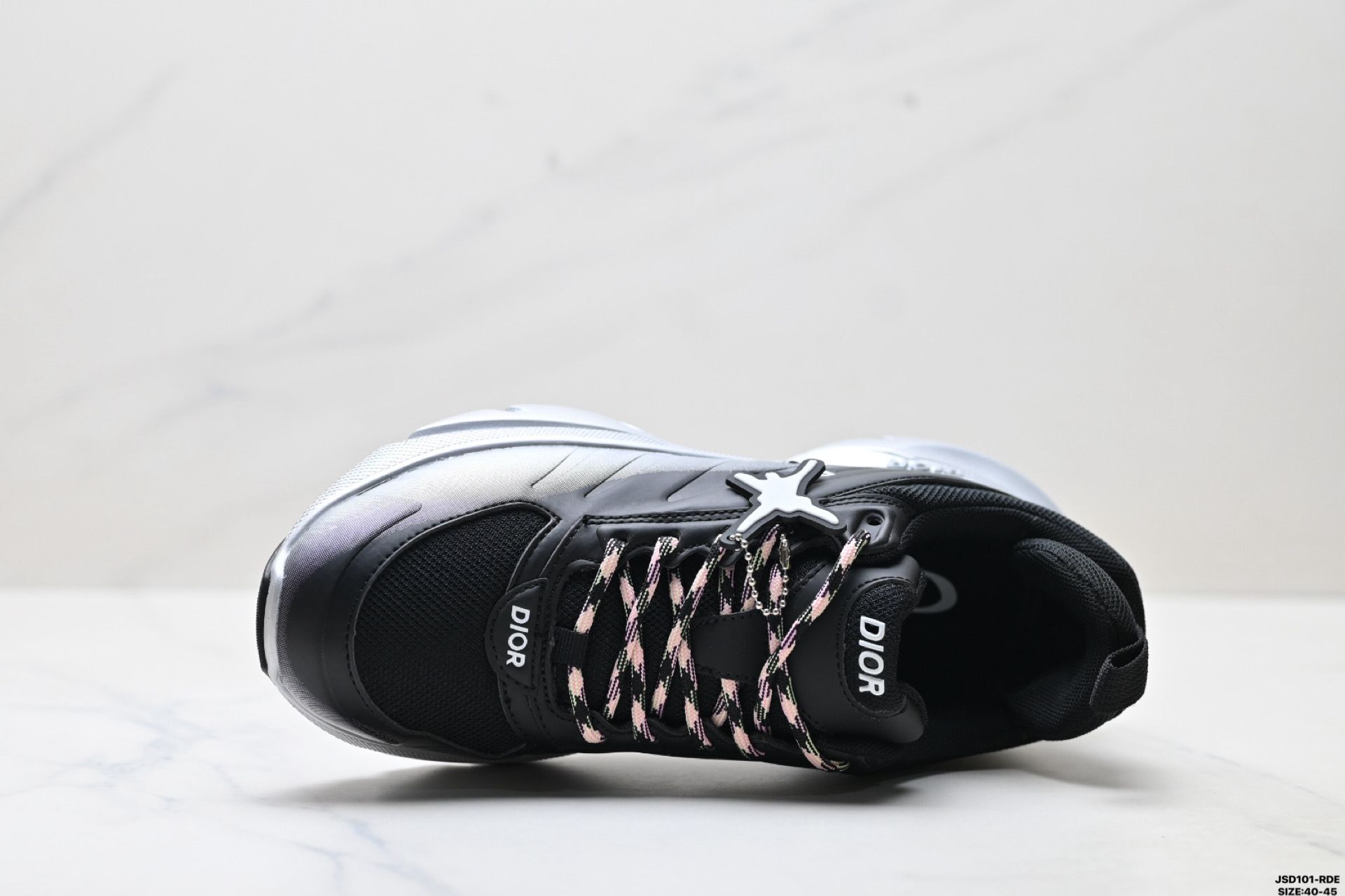 ディオール スニーカー Blade Runner Microfiber Me B4 A31765