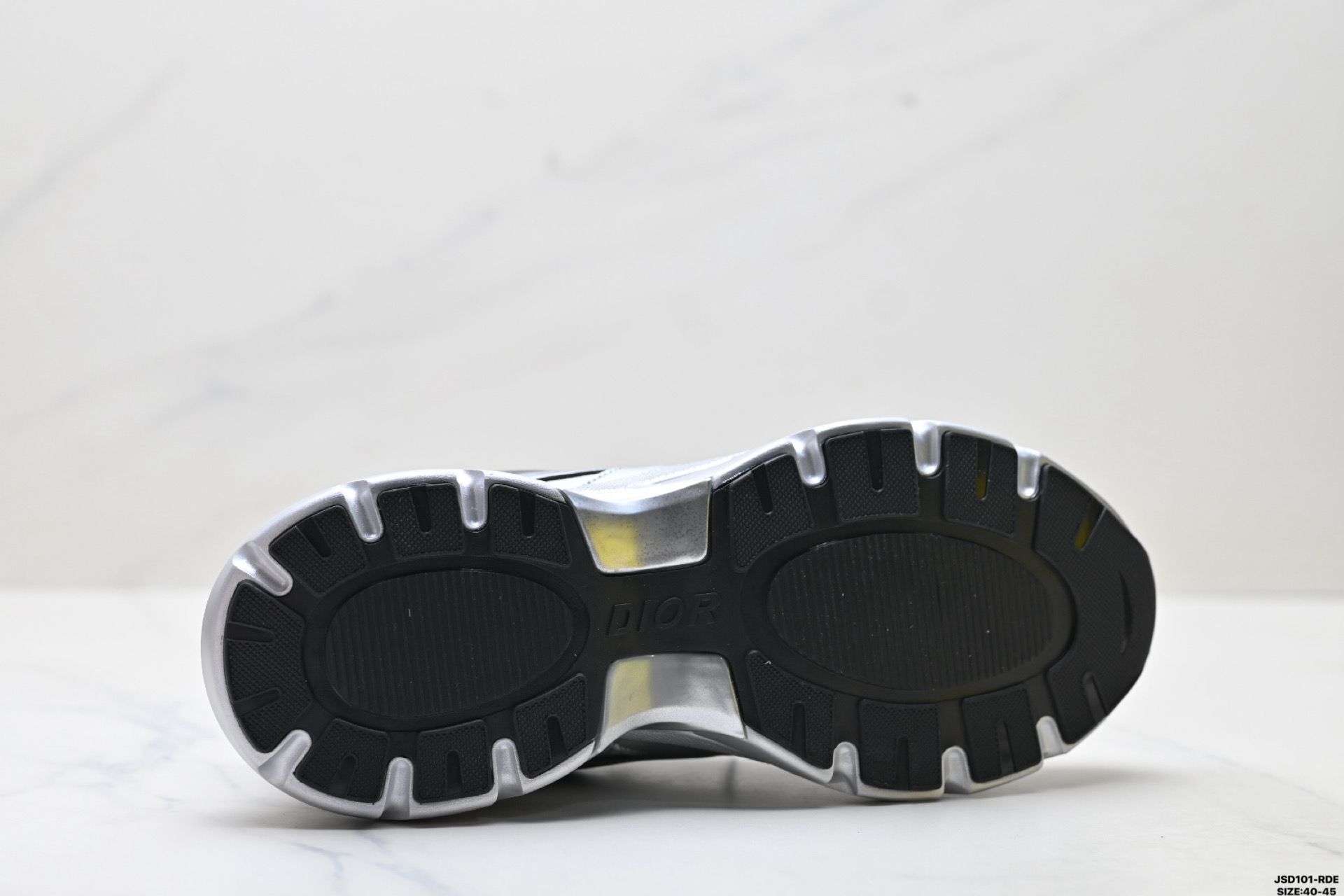 ディオール スニーカー Blade Runner Microfiber Me B4 A31765