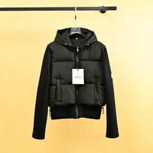 モンクレール レディース ショート ジャケット 中綿入れ A31763