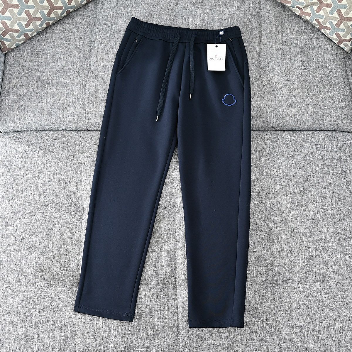 モンクレール メンズ 厚手 刺繍ジャージパンツ スポーツウェア A31758