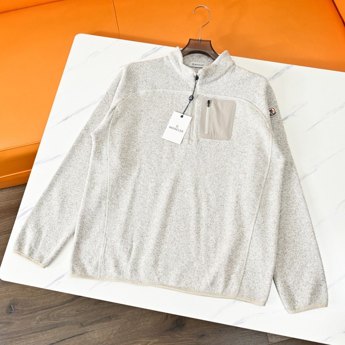 モンクレール メンズ ボア裏起毛 スポーツクルーネック 長袖 A31757