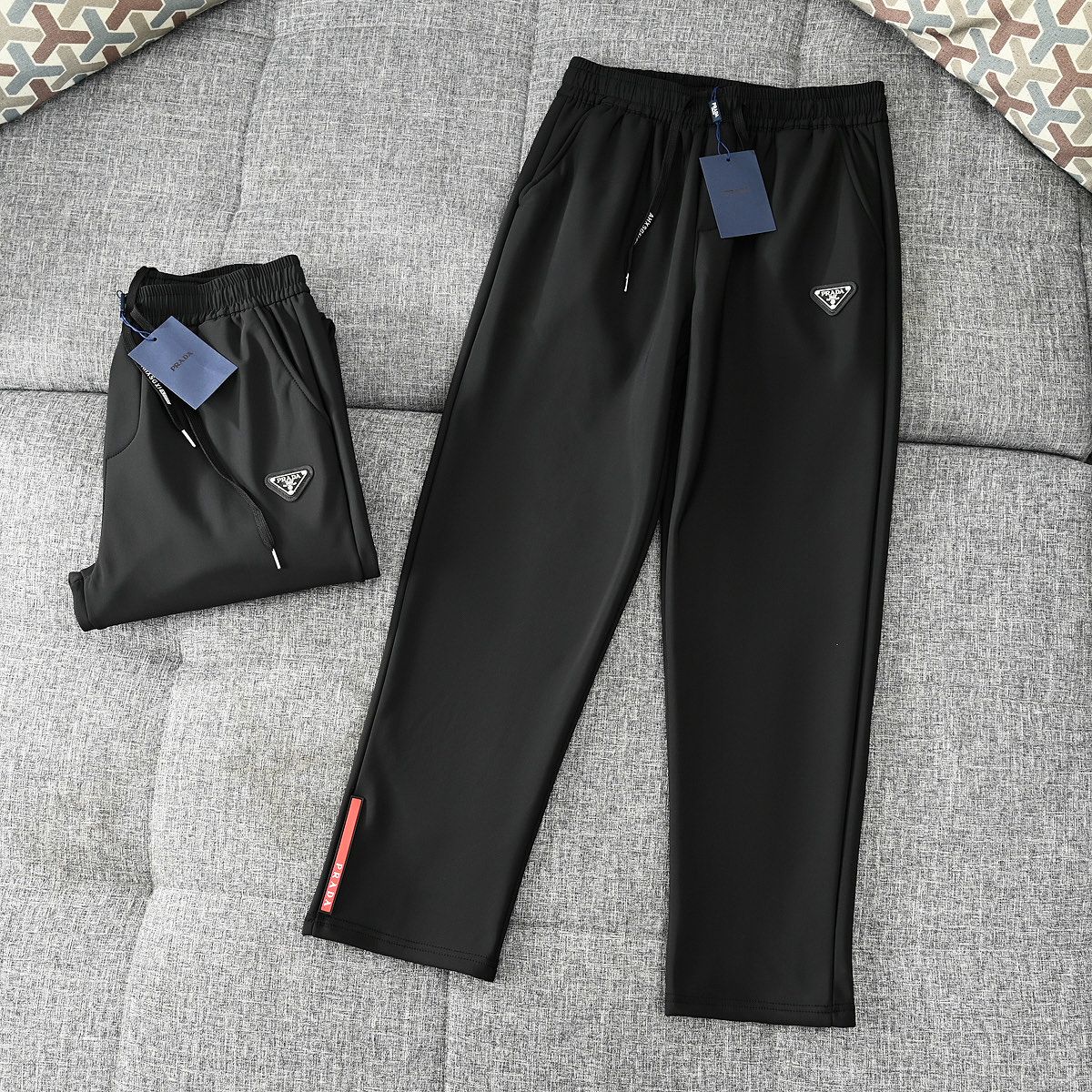 プラダ メンズ ボア裏起毛 カジュアルパンツ A31759
