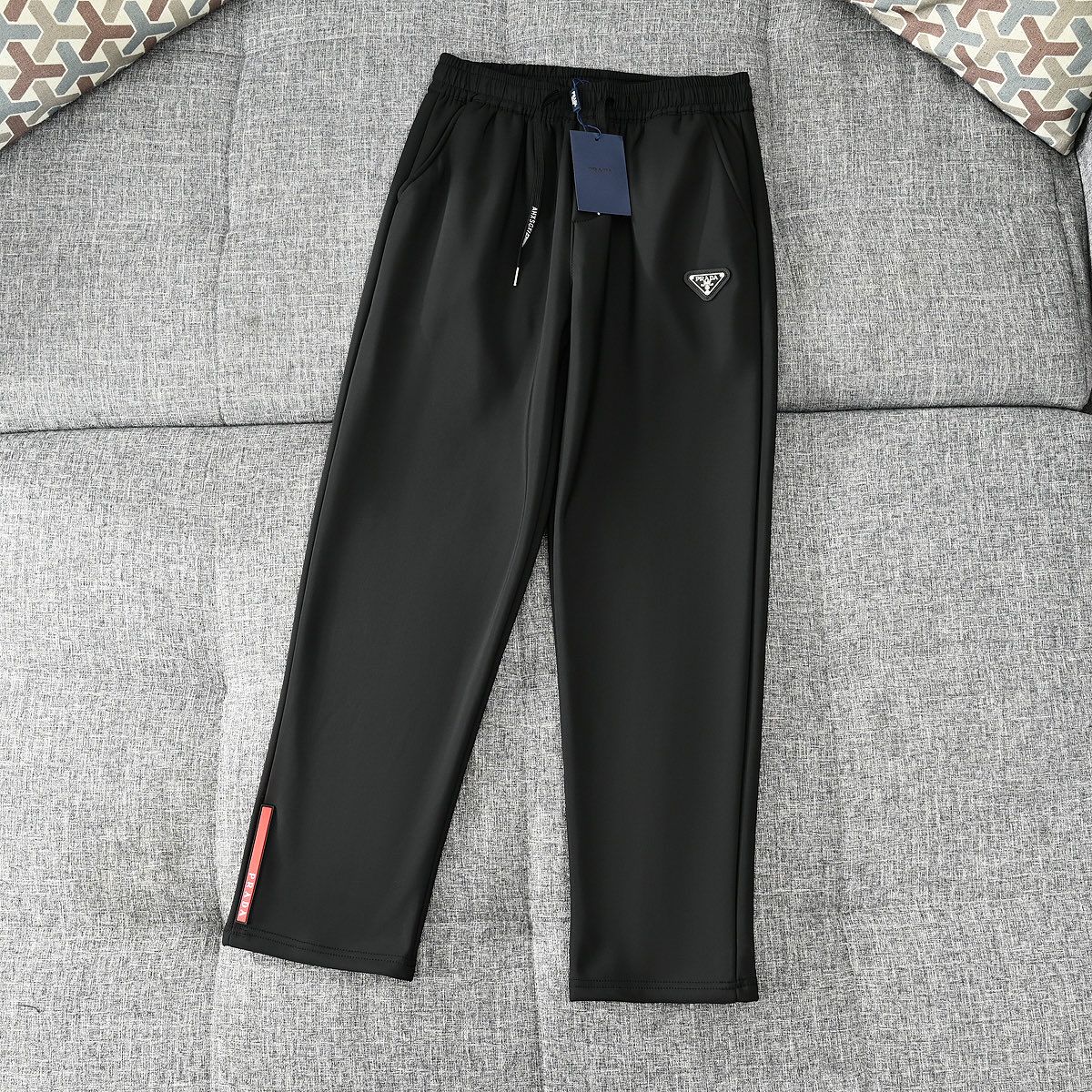 プラダ メンズ ボア裏起毛 カジュアルパンツ A31759