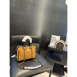 シャネル ショルダーバッグ 可愛い 高級感 A31755