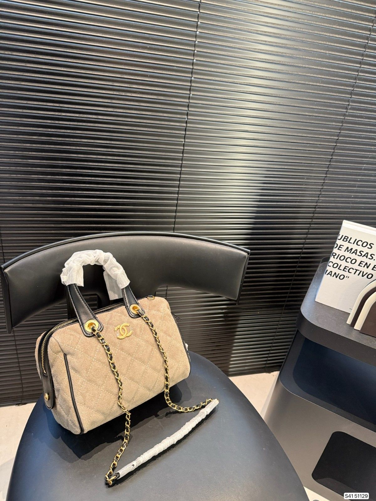 シャネル ショルダーバッグ 可愛い 高級感 A31755