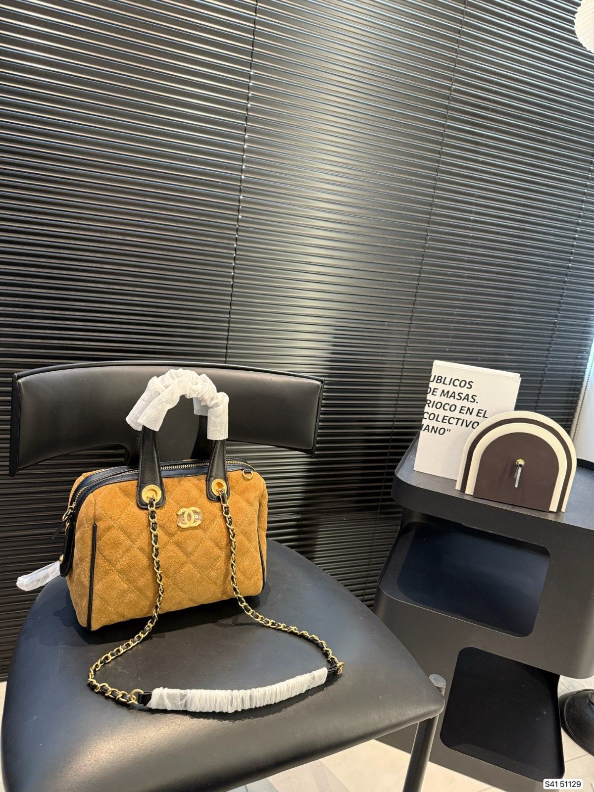 シャネル ショルダーバッグ 可愛い 高級感 A31755