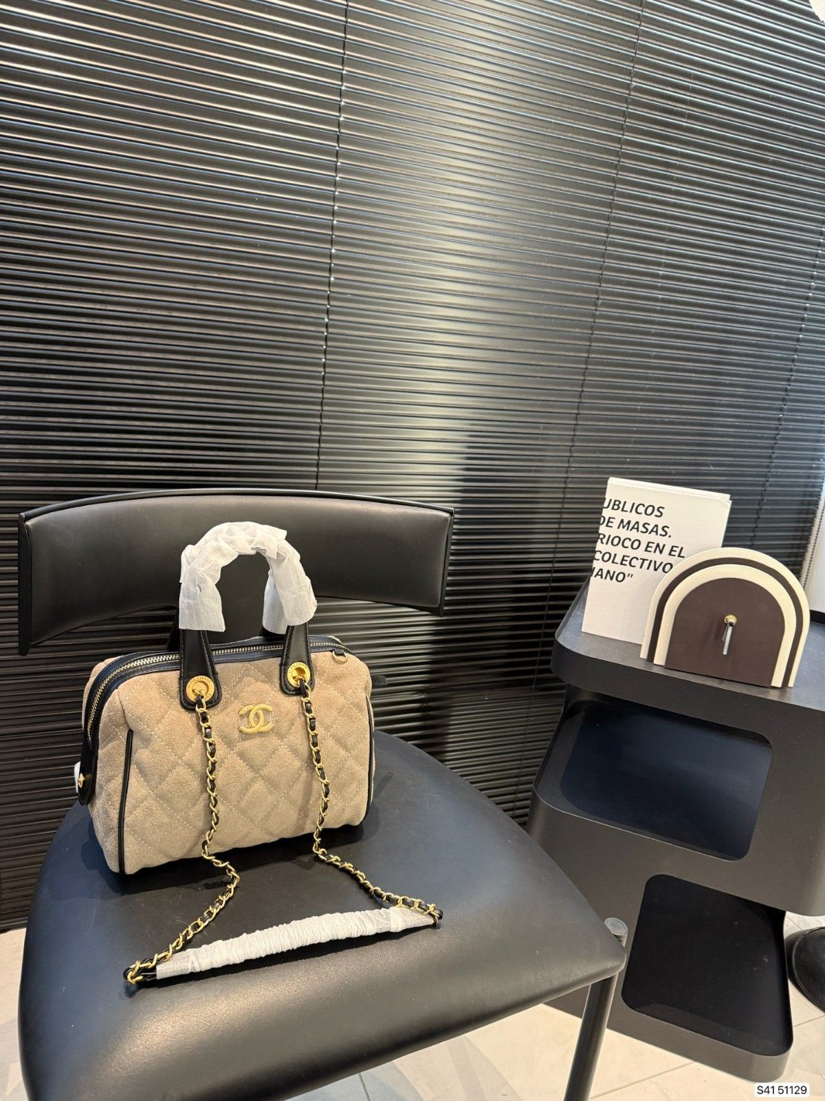 シャネル ショルダーバッグ 可愛い 高級感 A31755