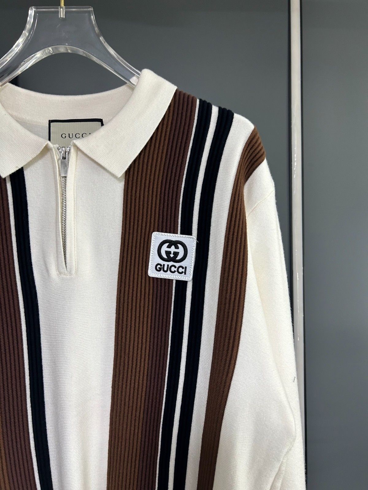グッチ ストライプ セーター レター刺繍ロゴ ウール ニット A31785