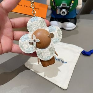 ルイヴィトン ヴィヴィエンヌ キーホルダー バッグチャーム 可愛い A31788