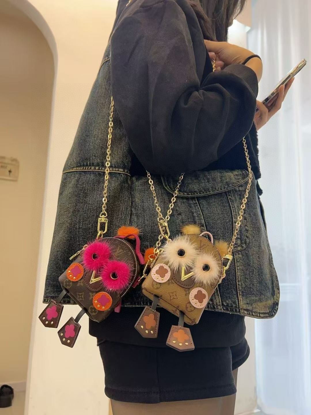 ルイヴィトン キーホルダー バッグチャーム ミニバッグ 可愛い A31786