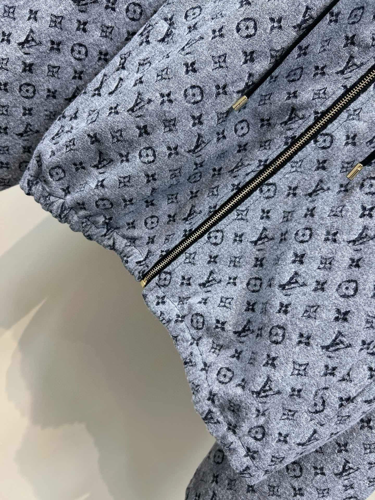 ルイヴィトン ジャケット フード付き 秋冬 レディース A31784