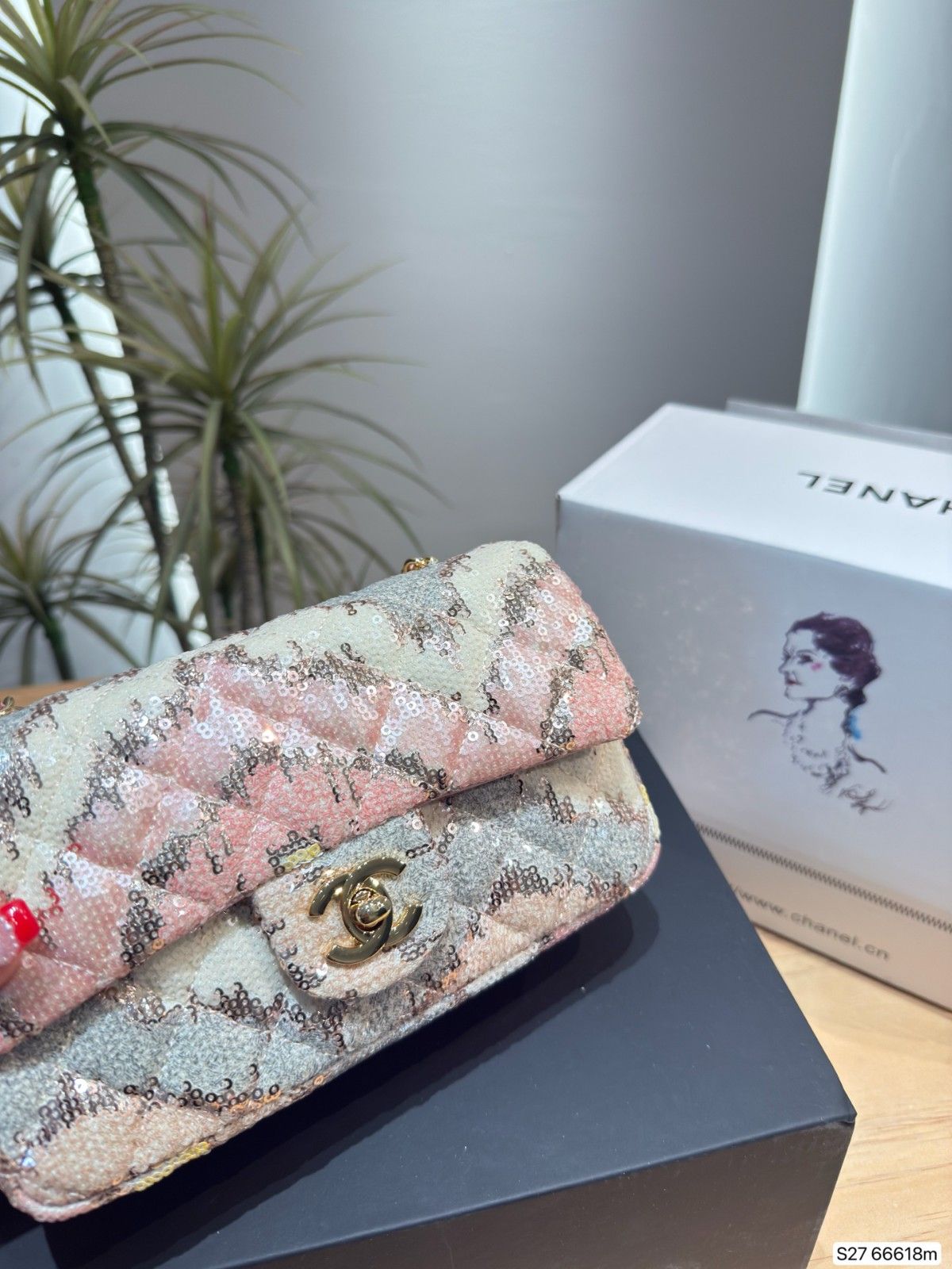 シャネル cf ショルダーバッグ 可愛い A31823