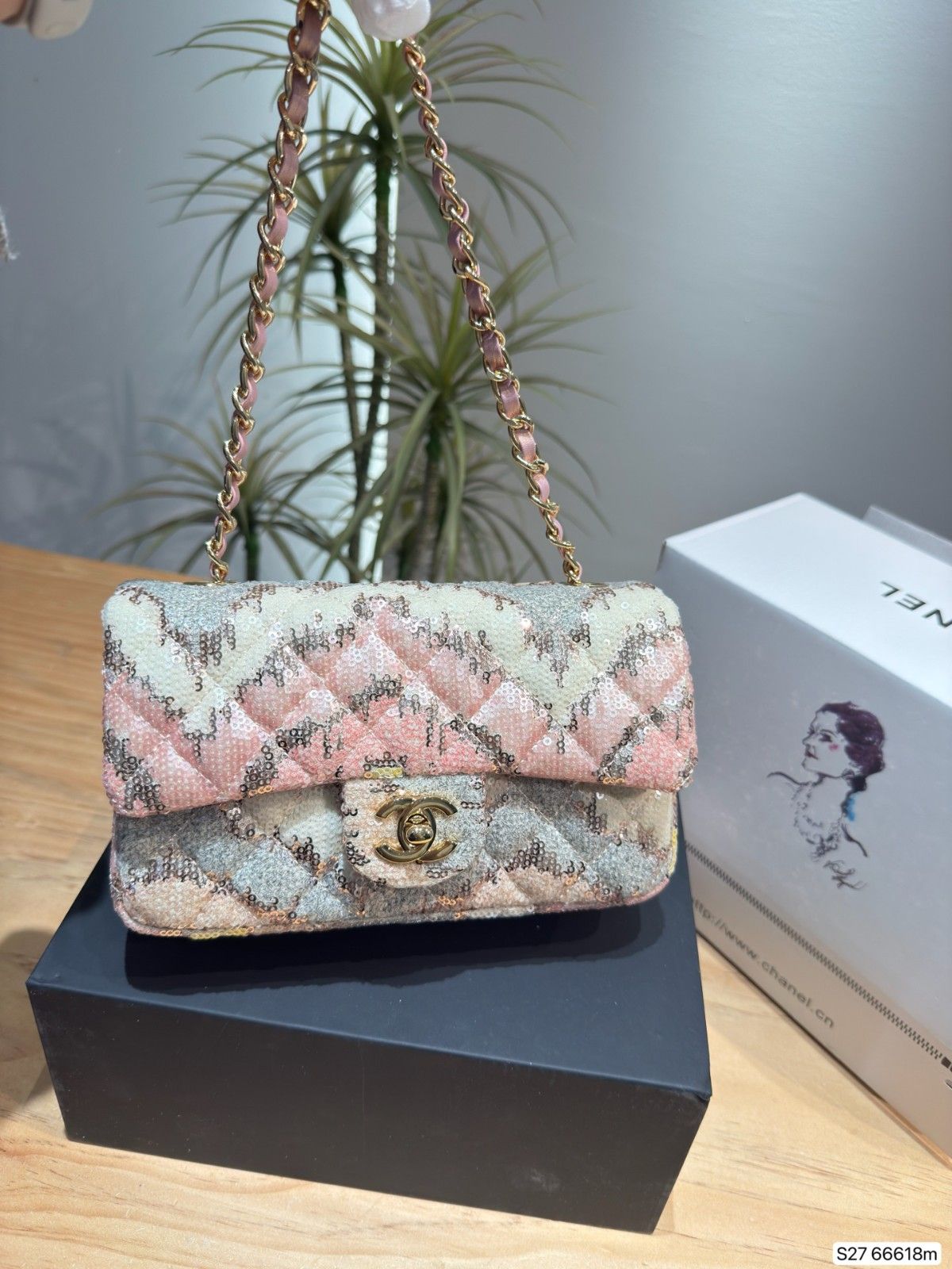 シャネル cf ショルダーバッグ 可愛い A31823