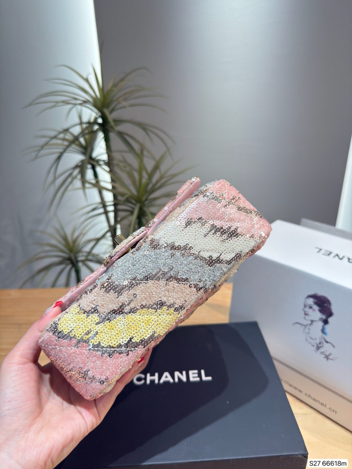 シャネル cf ショルダーバッグ 可愛い A31823