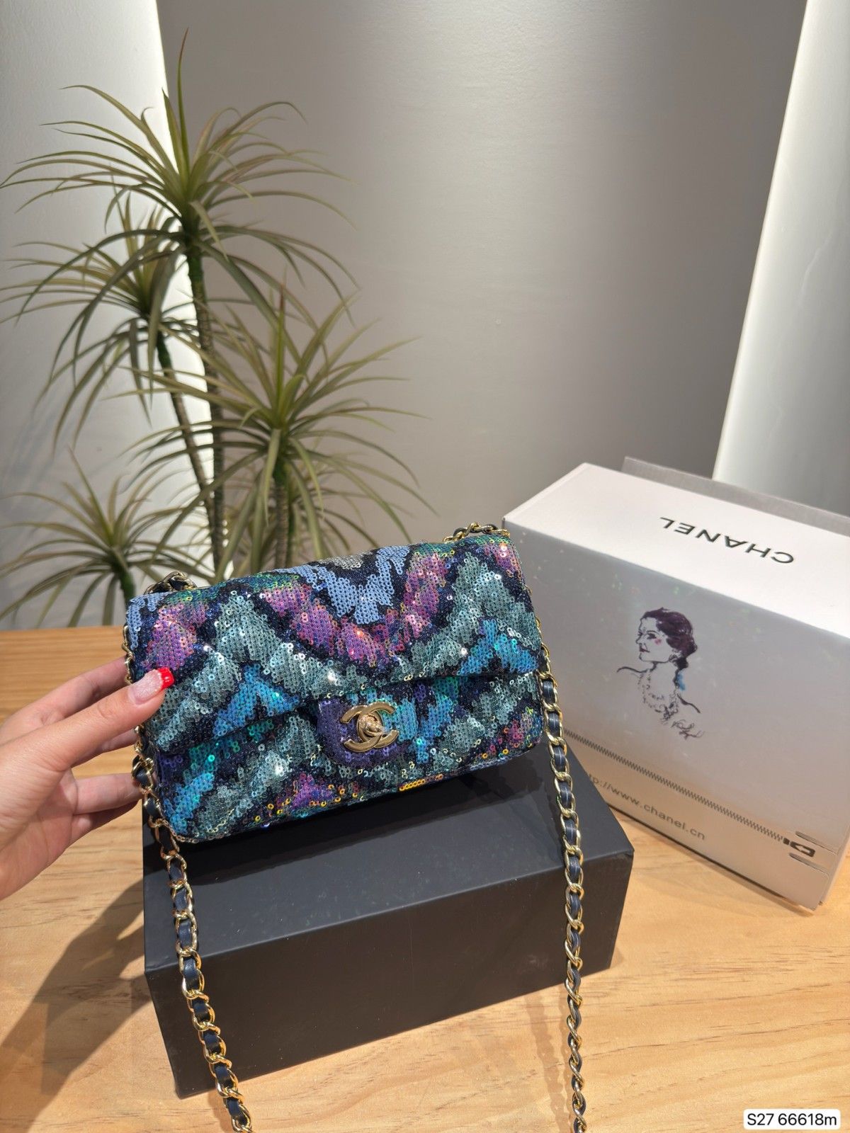 シャネル cf ショルダーバッグ 可愛い A31823