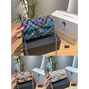 シャネル cf ショルダーバッグ 可愛い A31823