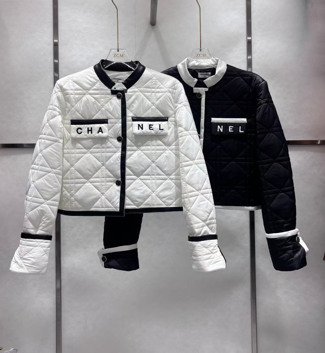 シャネル チェックの綿入りジャケット A31817