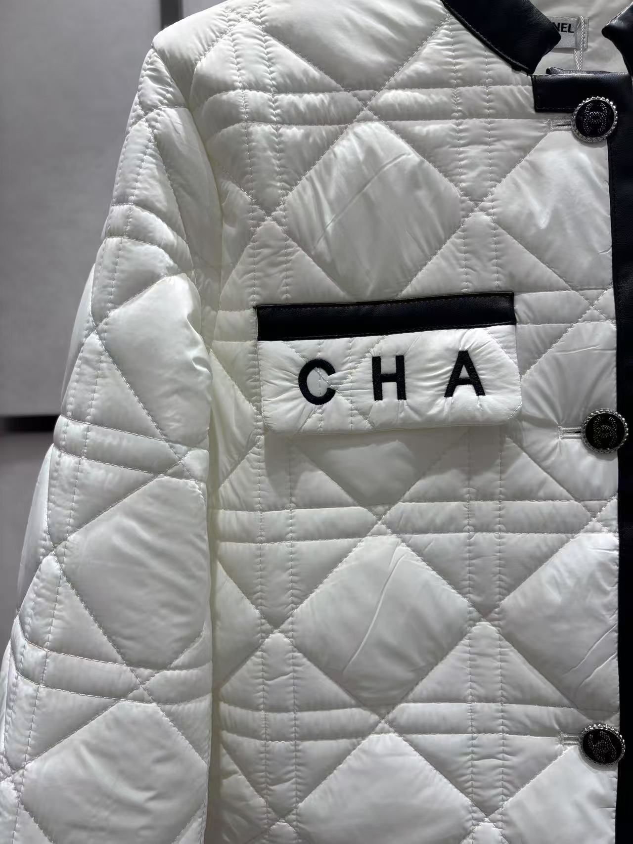 シャネル チェックの綿入りジャケット A31817