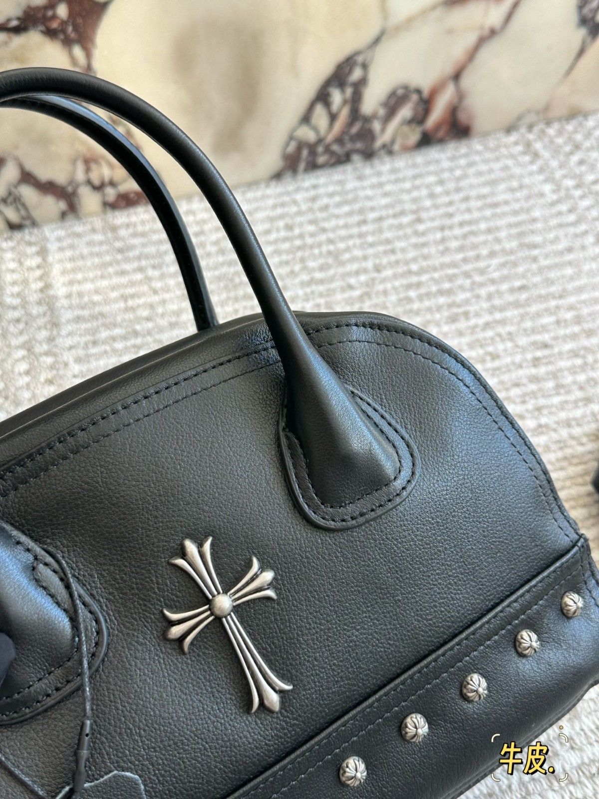 クロムハーツ ハンドバッグ 本革 高品質 カッコイイ A31820