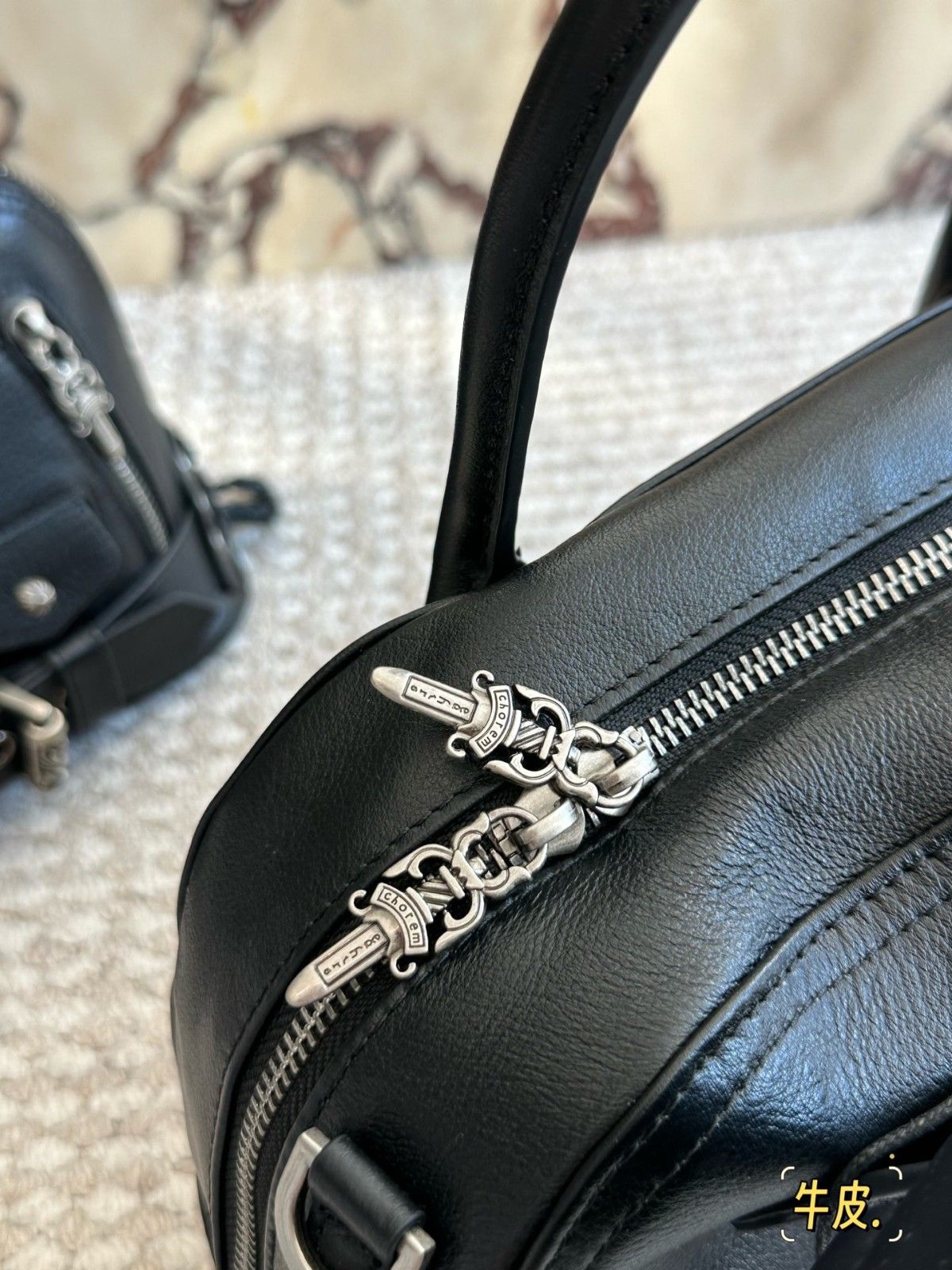 クロムハーツ ハンドバッグ 本革 高品質 カッコイイ A31820