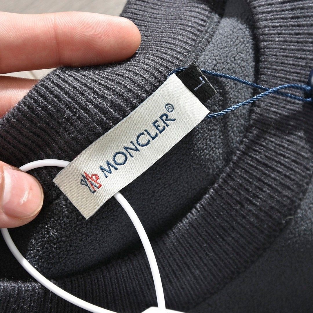 モンクレール スウェットシャツ トレーナー 秋冬 A31804