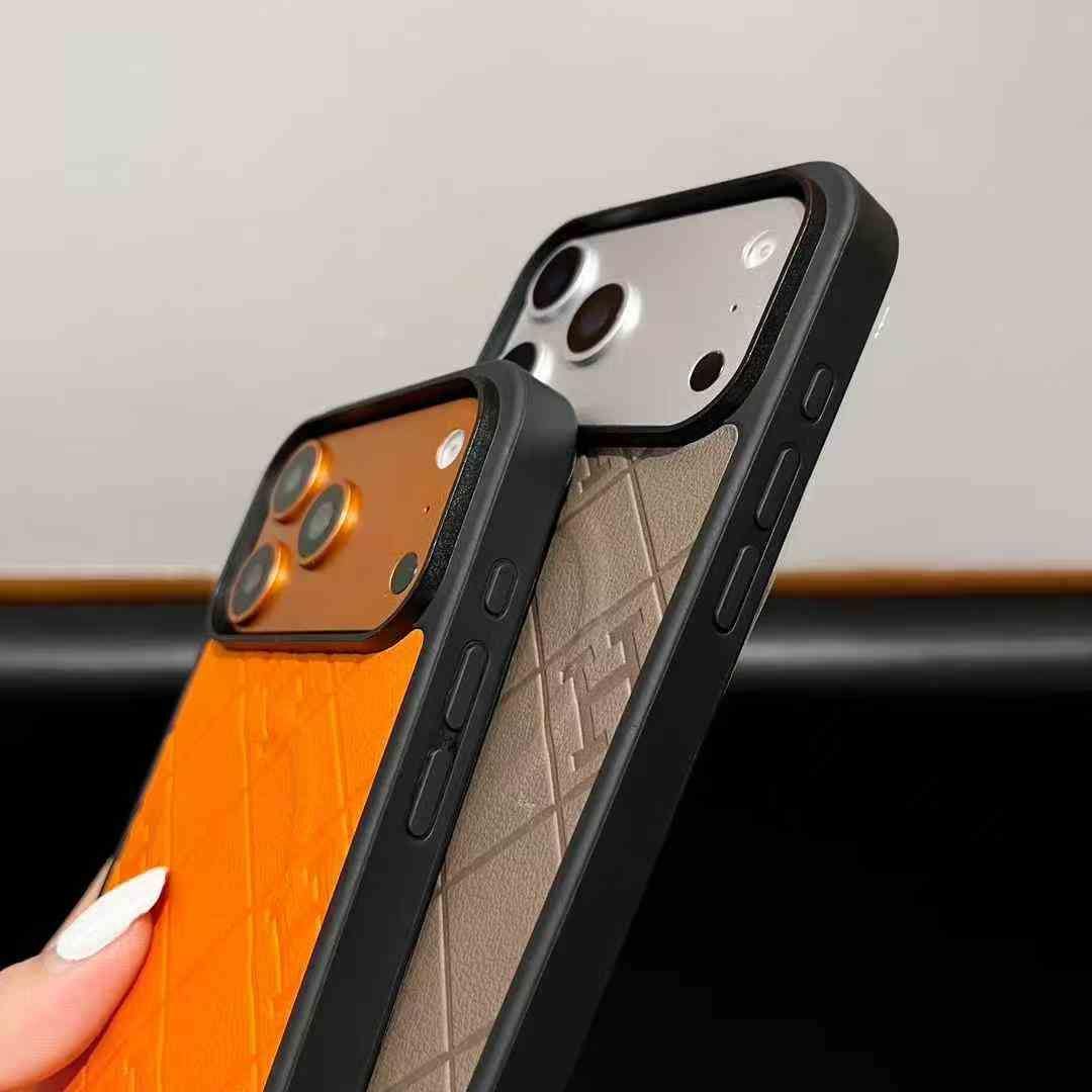 エルメスiPhone17/16/15/14ケース