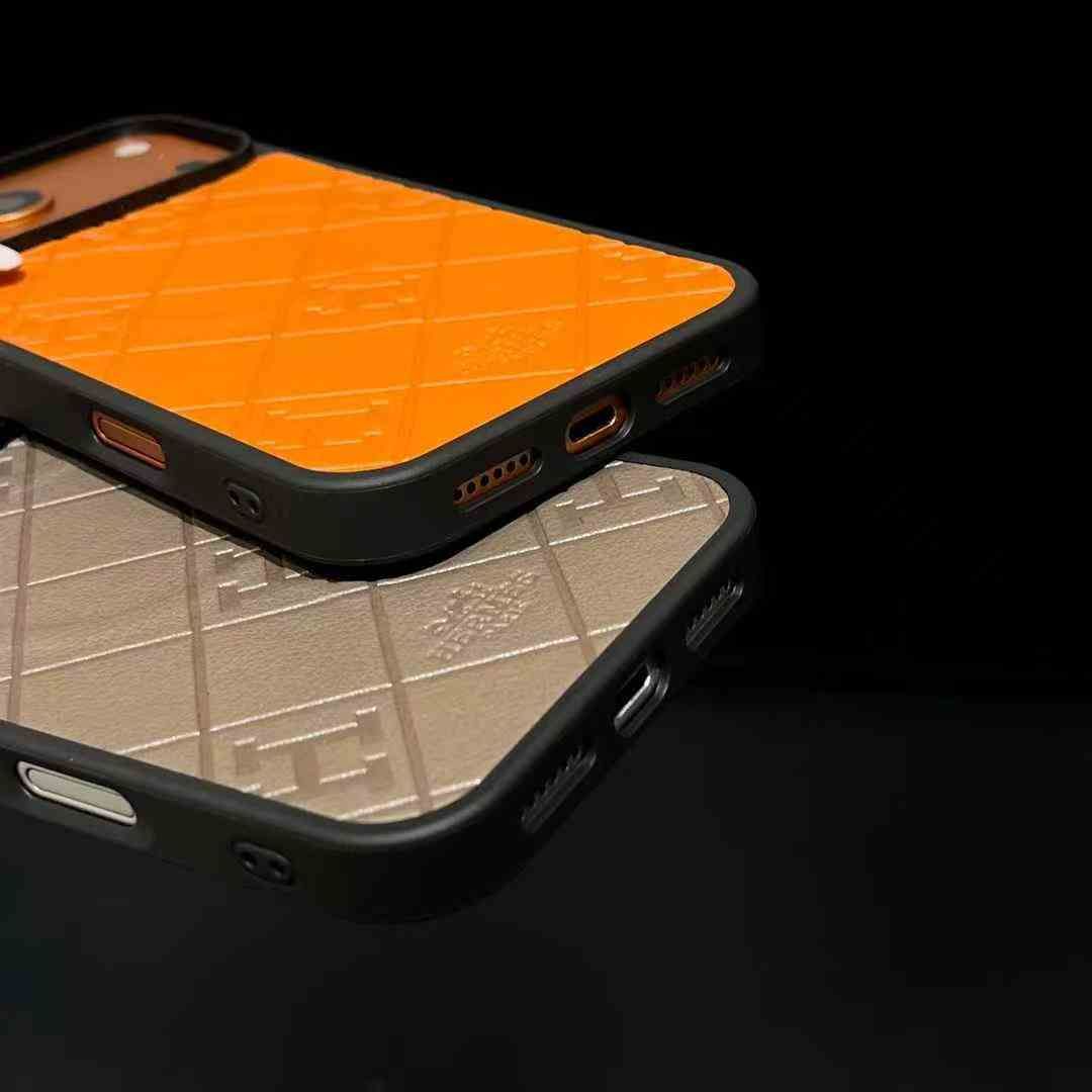 エルメスiPhone17/16/15/14ケース