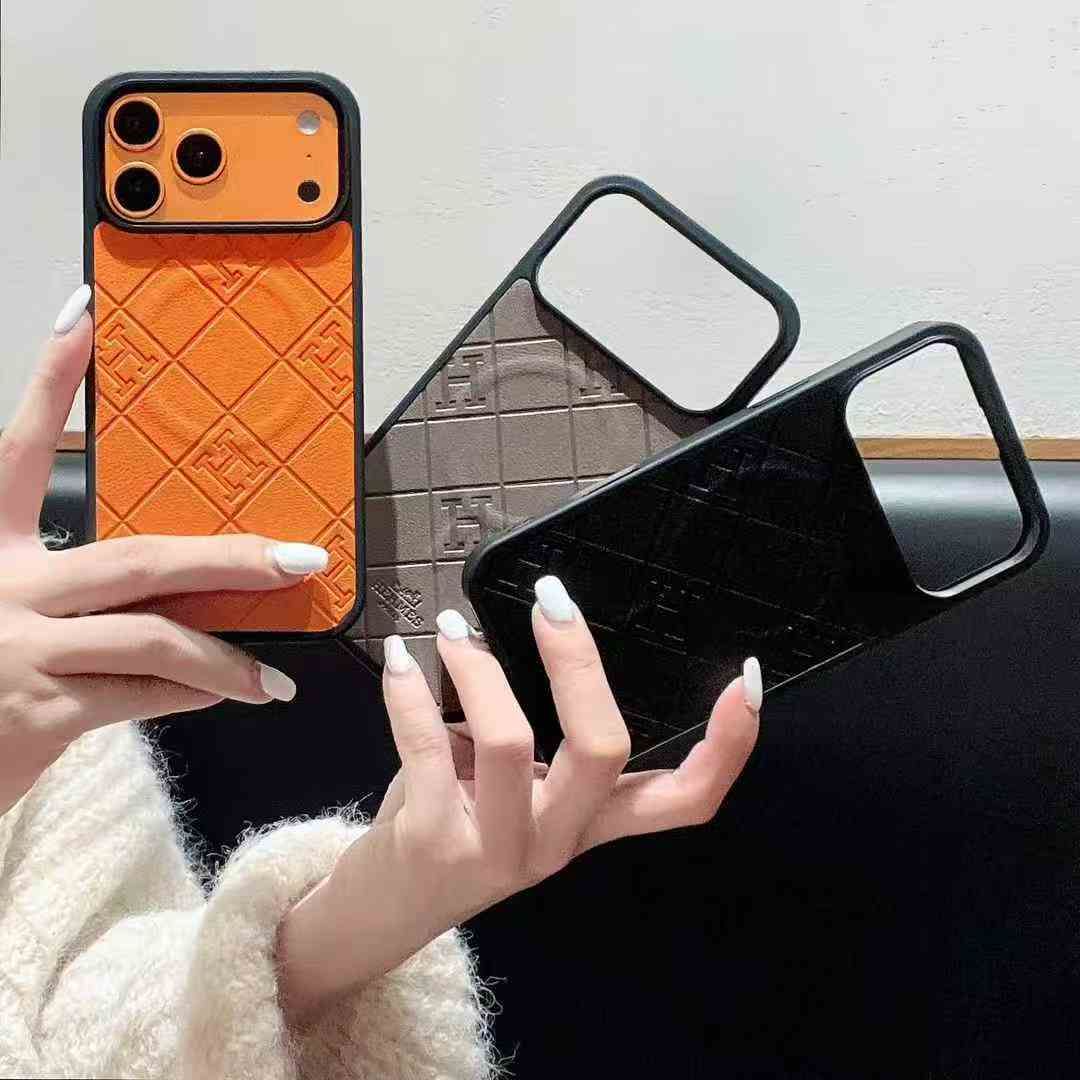 エルメスiPhone17/16/15/14ケース