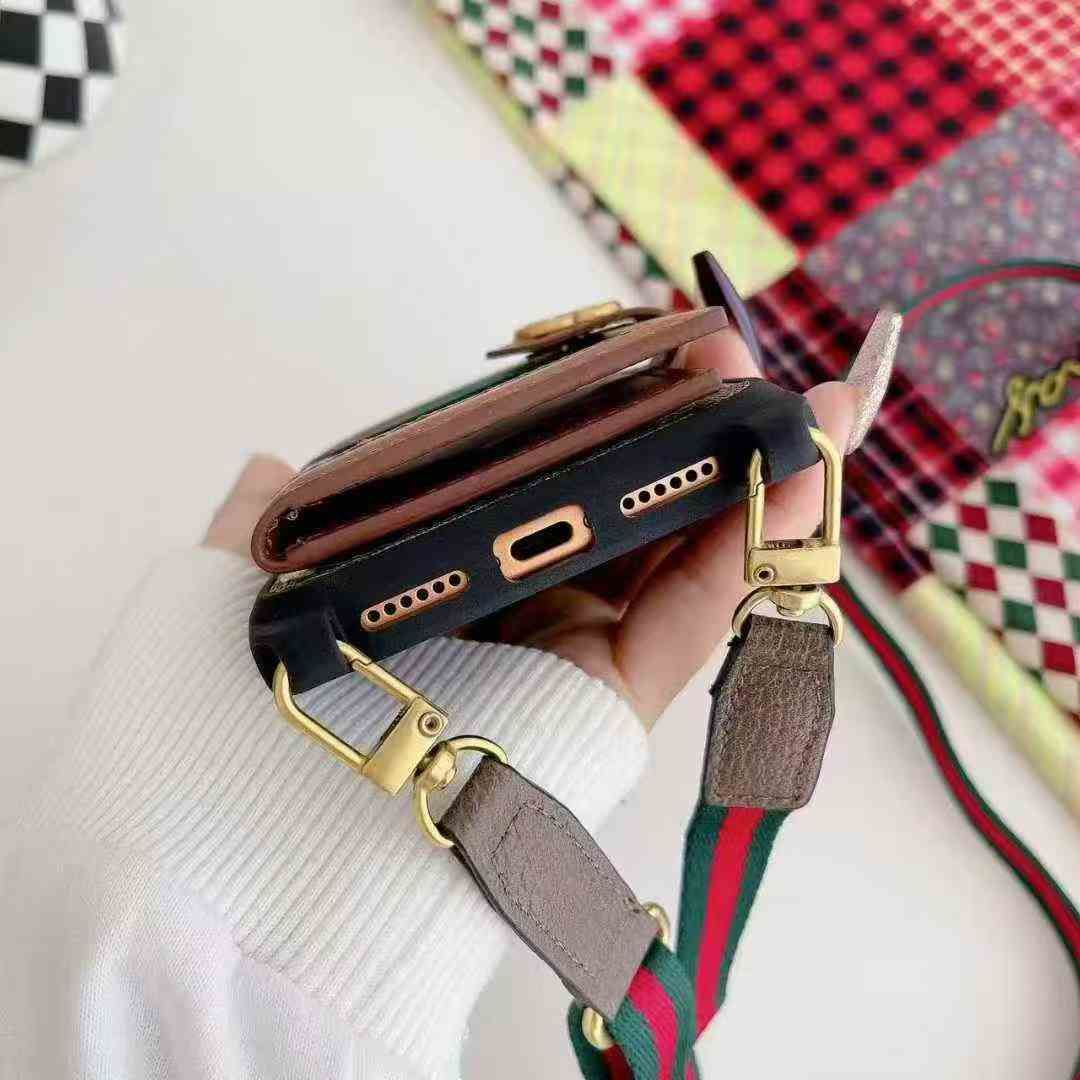 グッチ iPhone17/16/15/14/13/12/11ケース