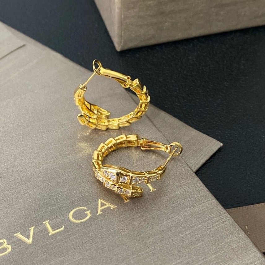 ブルガリ ピアス クラシック A31839