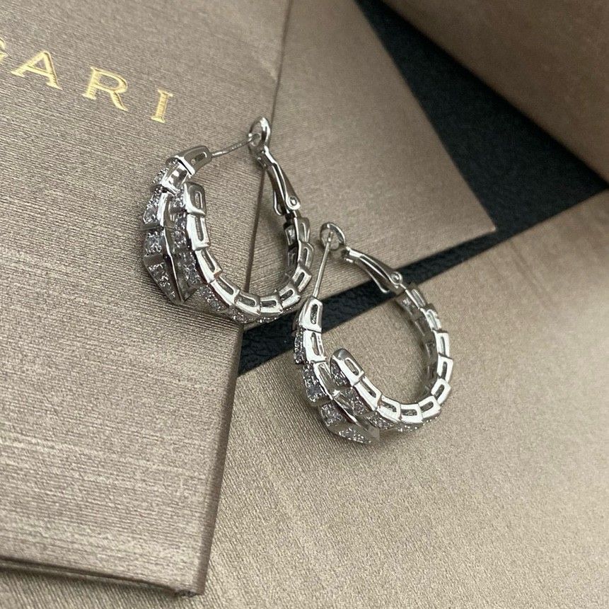 ブルガリ ピアス クラシック A31839