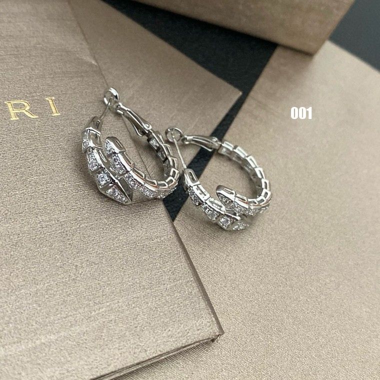 ブルガリ ピアス クラシック A31839