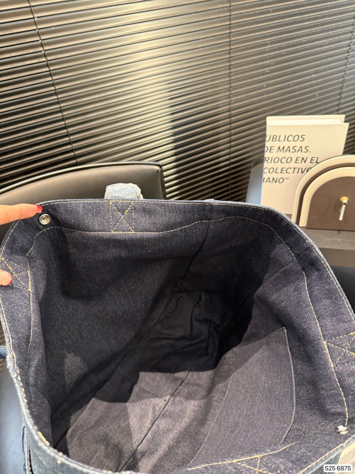 セリーヌ デニムトートバッグ カジュアル A31838