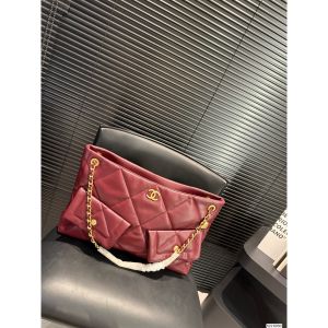 シャネル チェーンバッグ トートバッグ オシャレ A31836